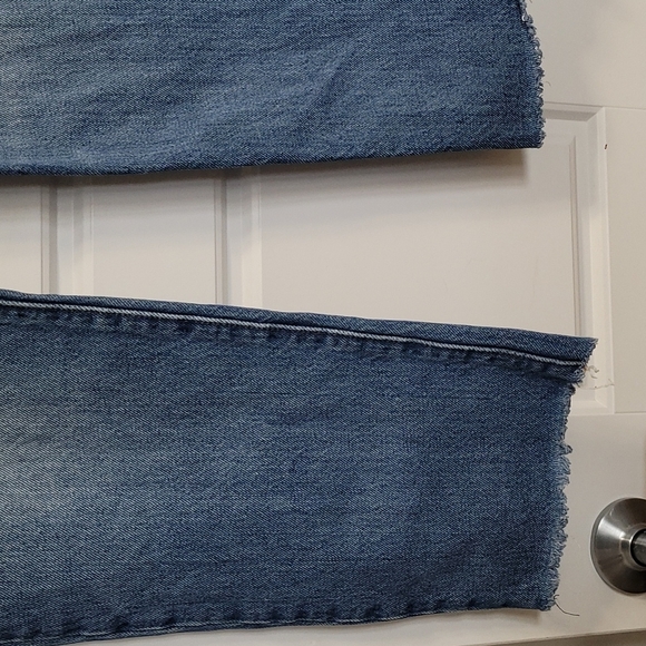 Levi’s-wedgie straight jeans - Picture 6 of 8